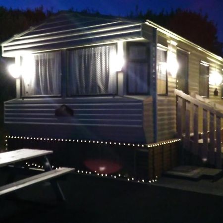 Cosy Chalet Mobile Home , Peace & Quiet Dingle Ngoại thất bức ảnh