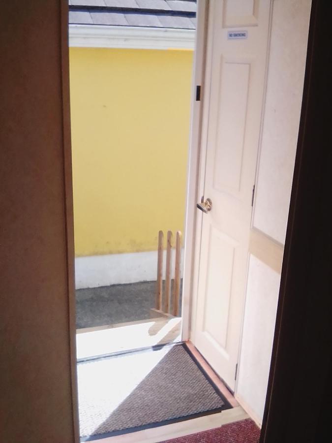 Cosy Chalet Mobile Home , Peace & Quiet Dingle Ngoại thất bức ảnh