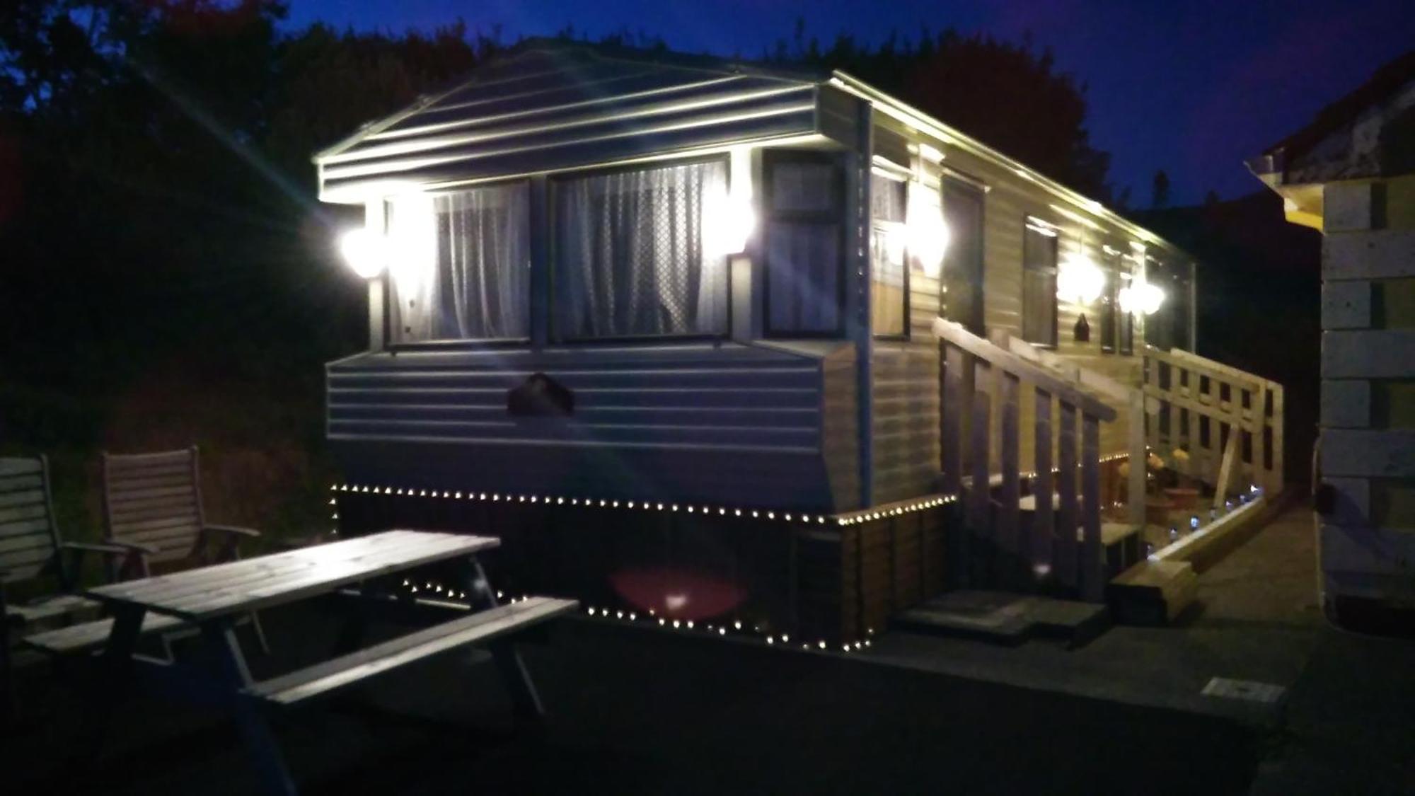 Cosy Chalet Mobile Home , Peace & Quiet Dingle Ngoại thất bức ảnh